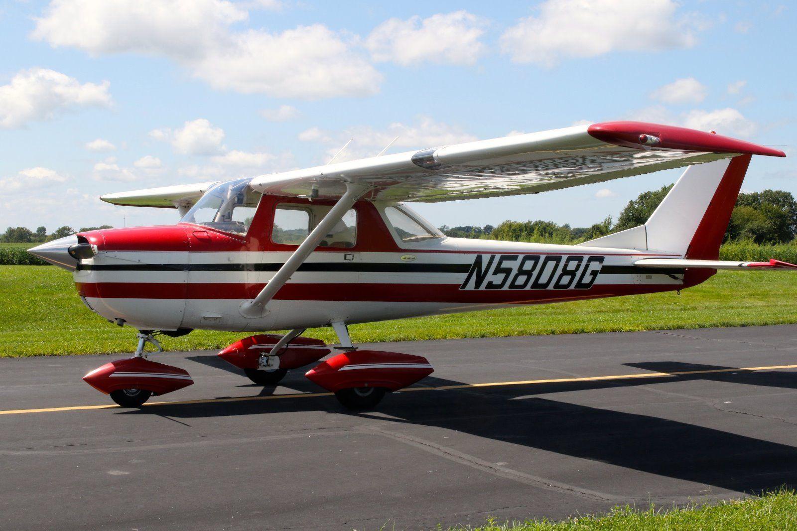 hangared 1969 Cessna 150K COMMUTER aircraft for sale