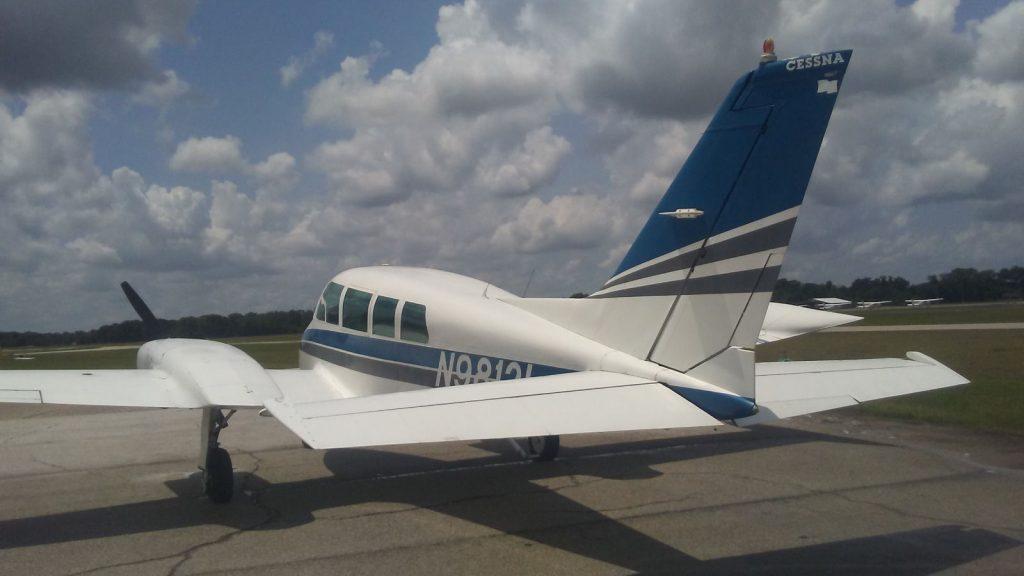 Great condition 1963 Cessna 320 aircraft
