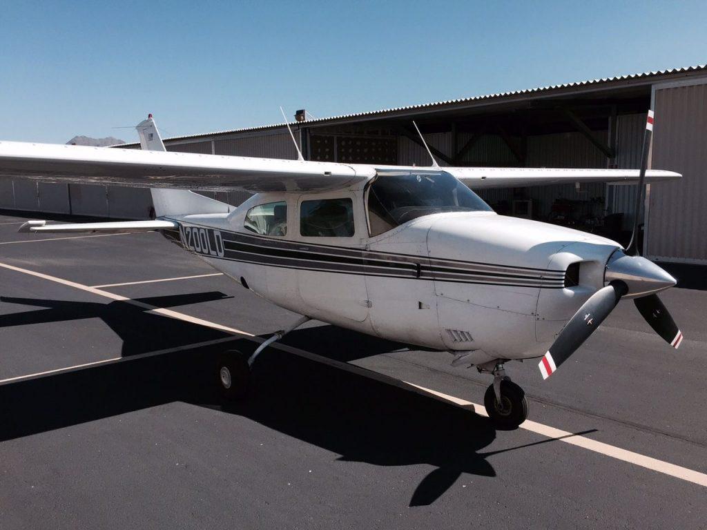 Low hours 1973 Cessna 210L aircraft
