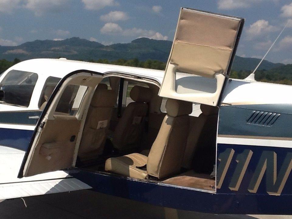 fuel injected 1976 Piper Lance aircraft