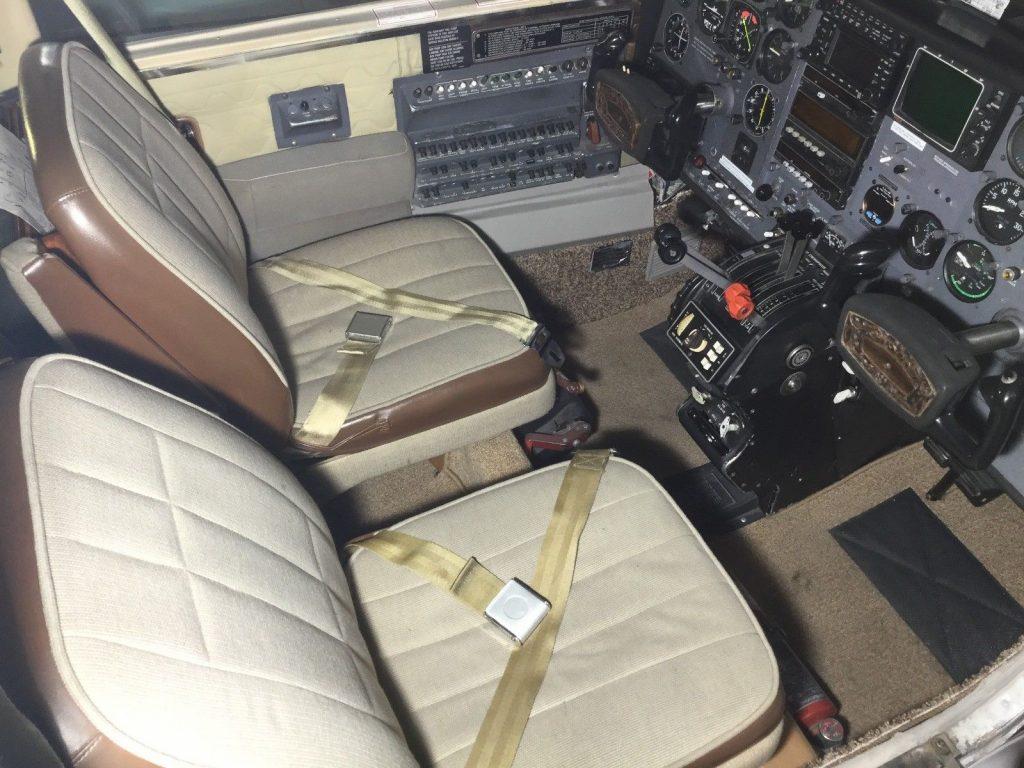 EXCELLENT and IMMACULATE 1975 Cessna 310R aircraft