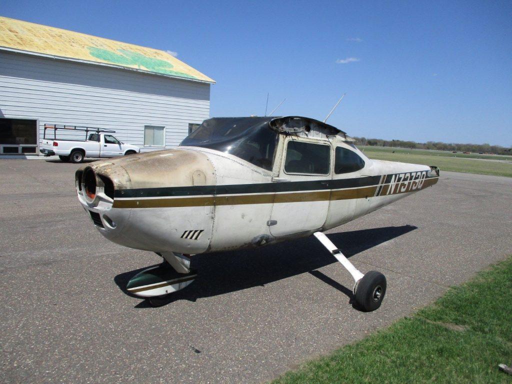 airframe only 1972 Cessna 182p aircraft