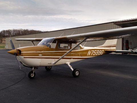 hangared 1970 Cessna 172 L Aircraft for sale