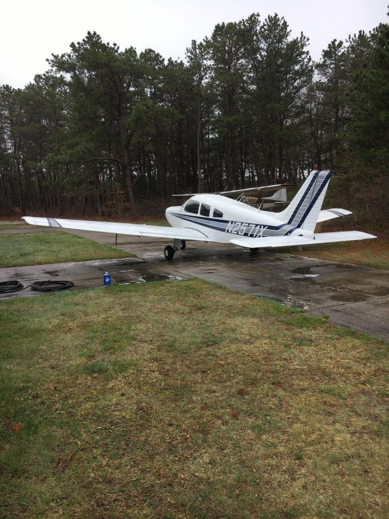 loaded 1985 Piper Warrior aircraft