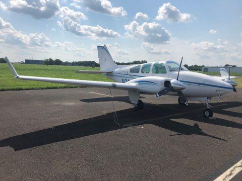 great shape 1962 Beechcraft Baron A55 aircraft for sale