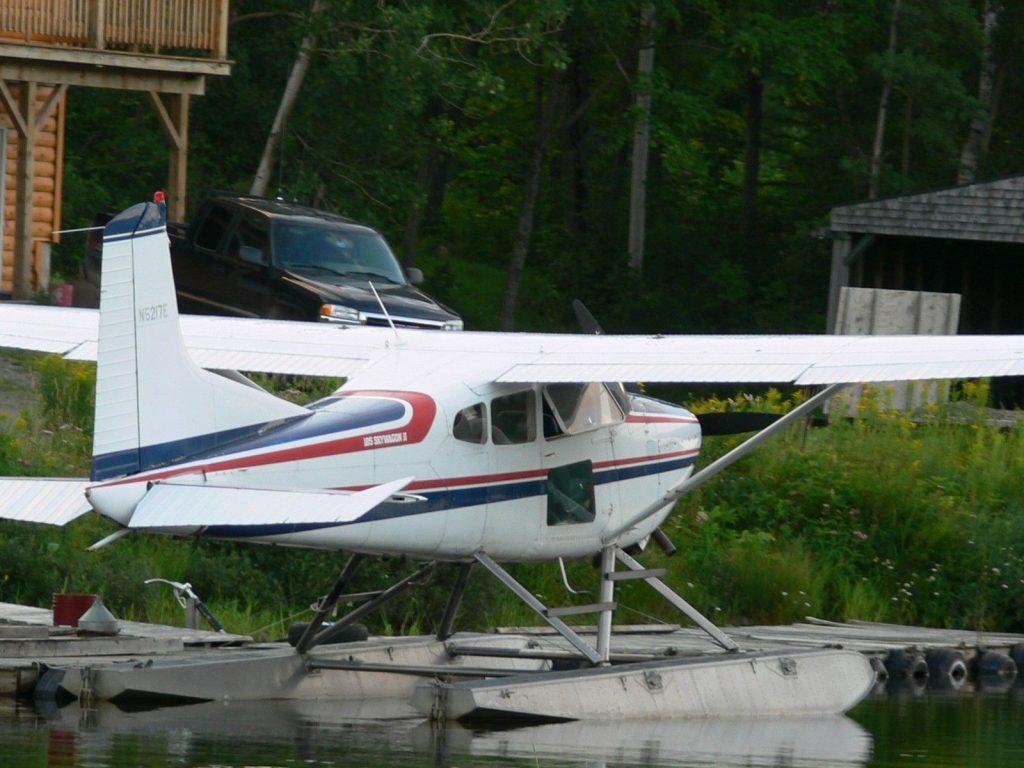 never damaged 1980 Cessna 185 aircraft