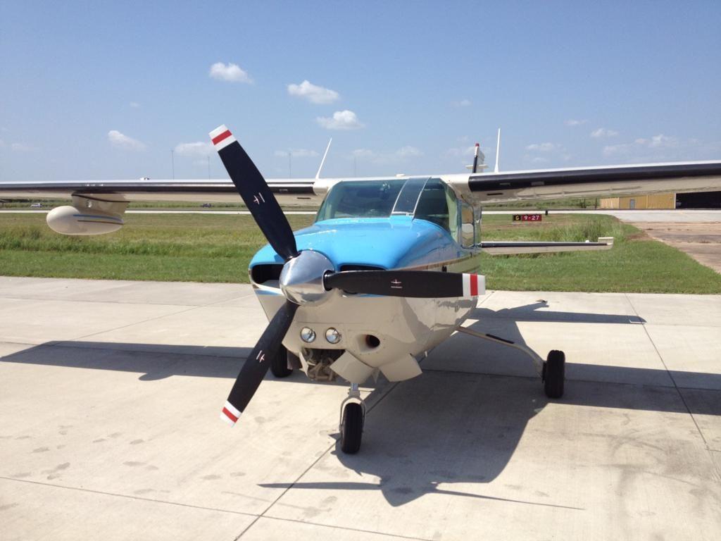 well equipped 1982 Cessna Turbo 210N aircraft