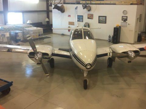 hangared 1959 Beechcraft B95 Travel air Multi Engine aircraft for sale