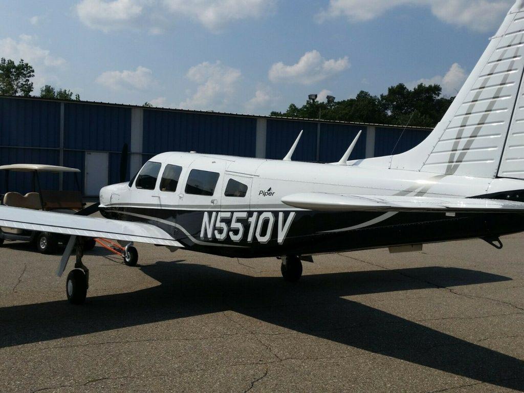 great shape 1977 Piper Lance aircraft