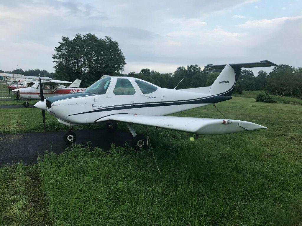low time and serviced 1980 Beech 77 Skipper aircraft