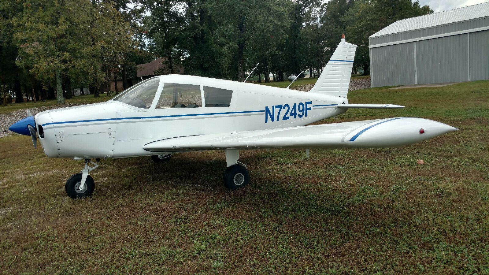nice and clean 1968 Piper Cherokee 140 aircraft for sale