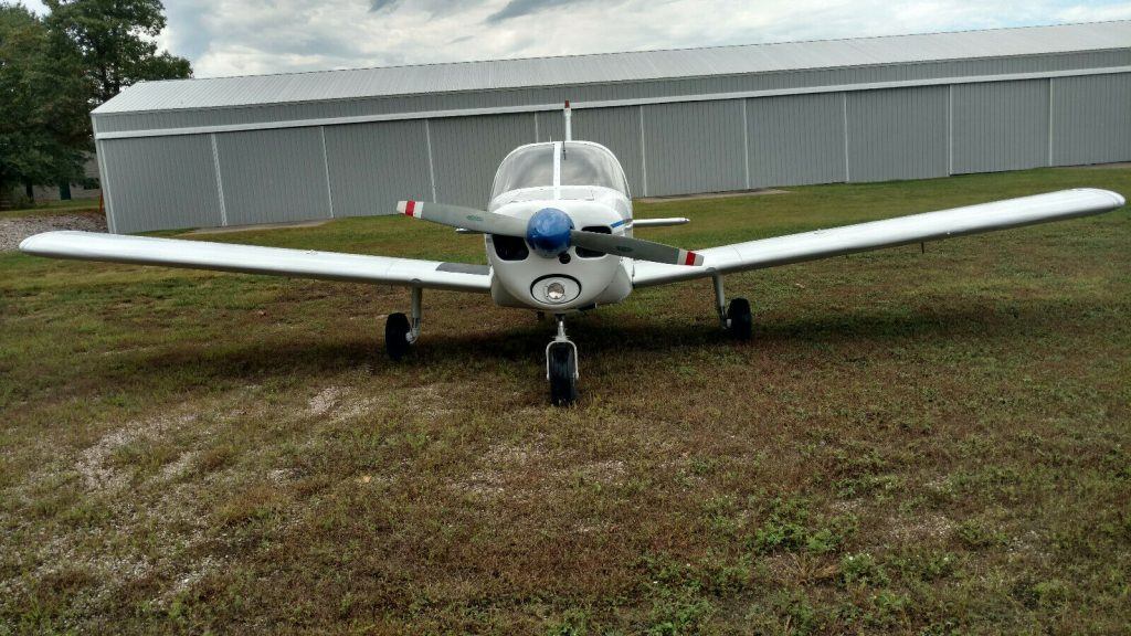 nice and clean 1968 Piper Cherokee 140 aircraft