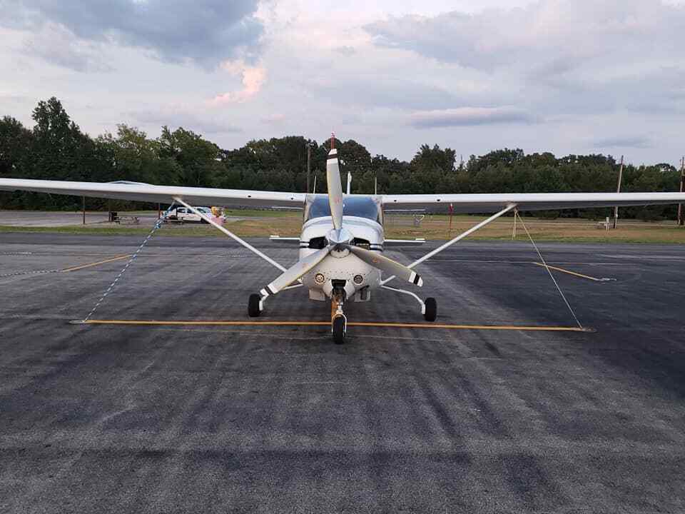 serviced 1987 Cessna TR 182 aircraft