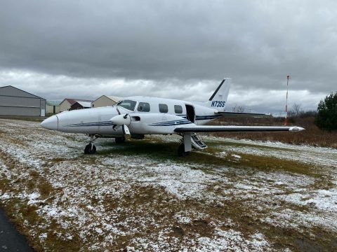 damaged 1973 Piper PA 31P Pressurized Navajo aircraft for sale