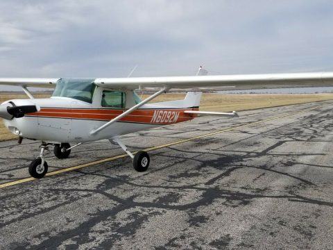 hangared 1981 Cessna aircraft for sale