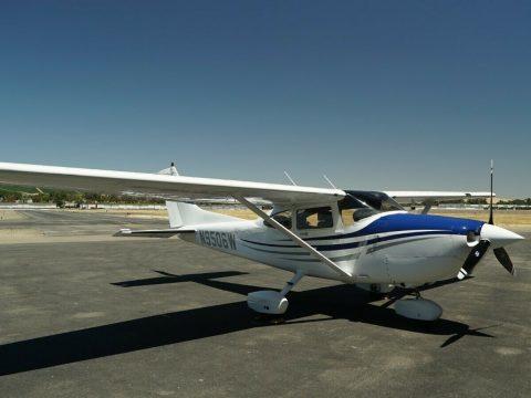 nice 1998 Cessna 182S aircraft for sale