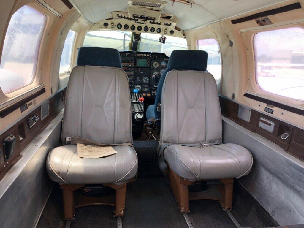 1970 Piper Navajo Pressurized P31 P aircraft [low hours and new parts]