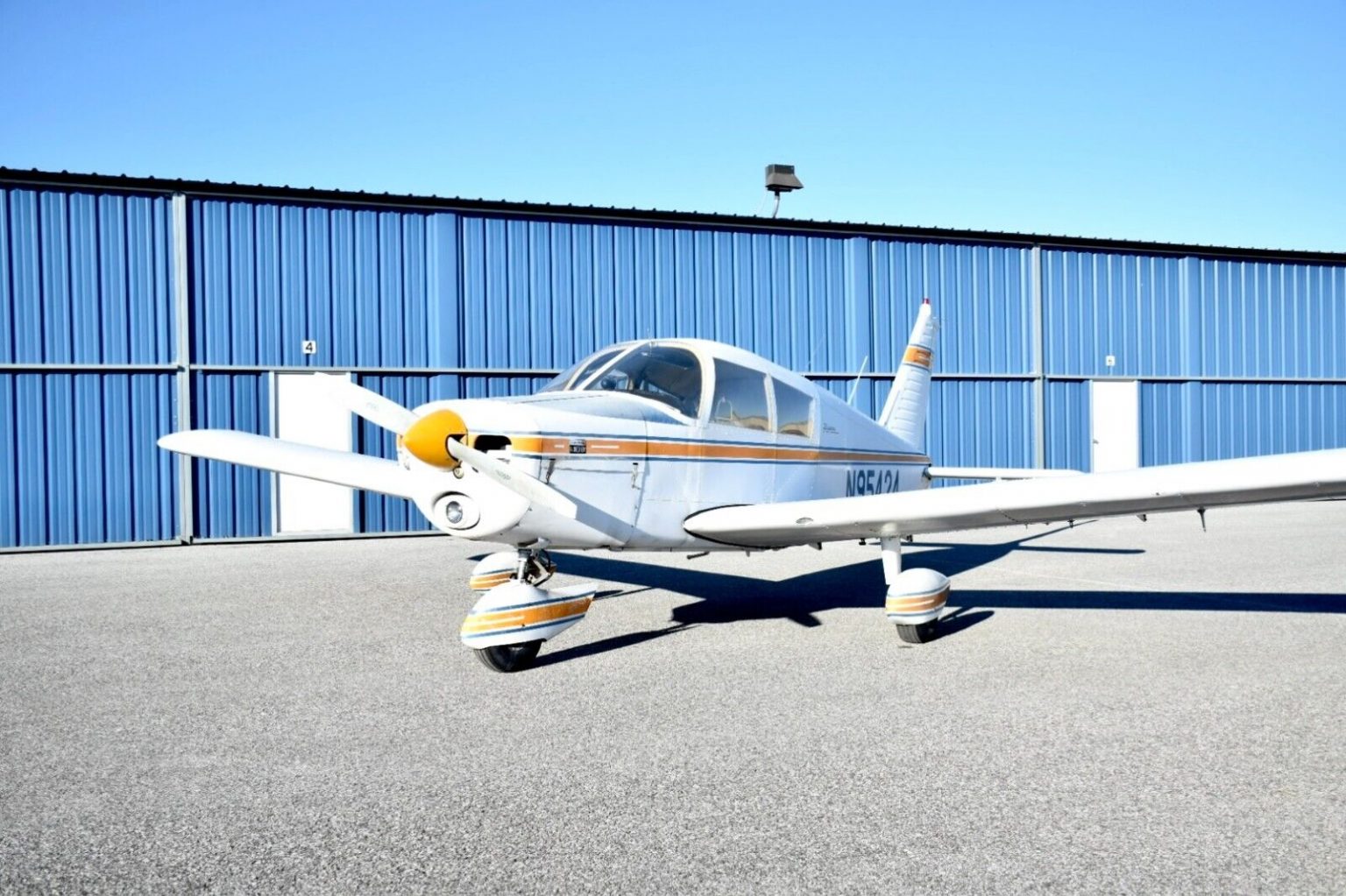 1969 Piper Cherokee 140 PA-28 aircraft [factory overhauled engine] for sale