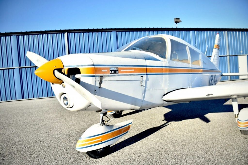 1969 Piper Cherokee 140 PA-28 aircraft [factory overhauled engine]