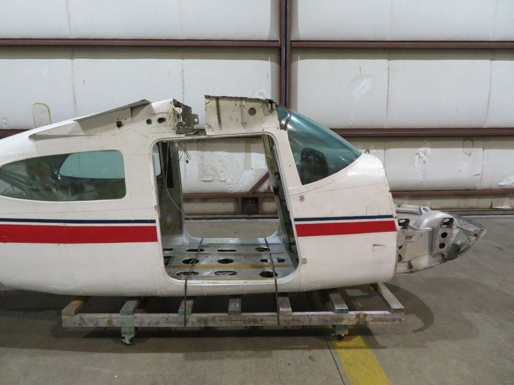 1979 Cessna T210n aircraft fuselage [rust free]