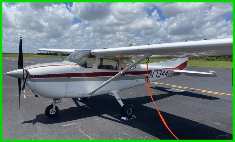 1976 Cessna 172M Skyhawk aircraft [great shape] for sale