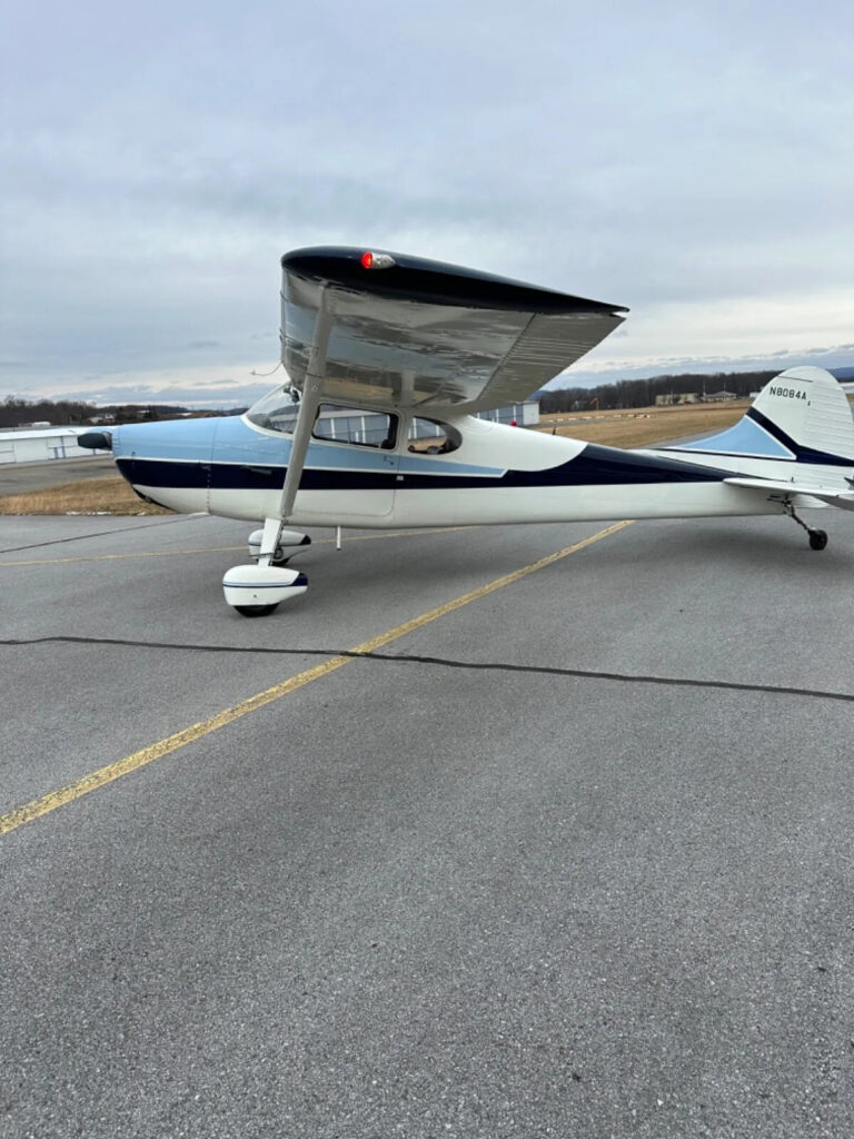 1952 Cessna 170B aircraft [great shape]