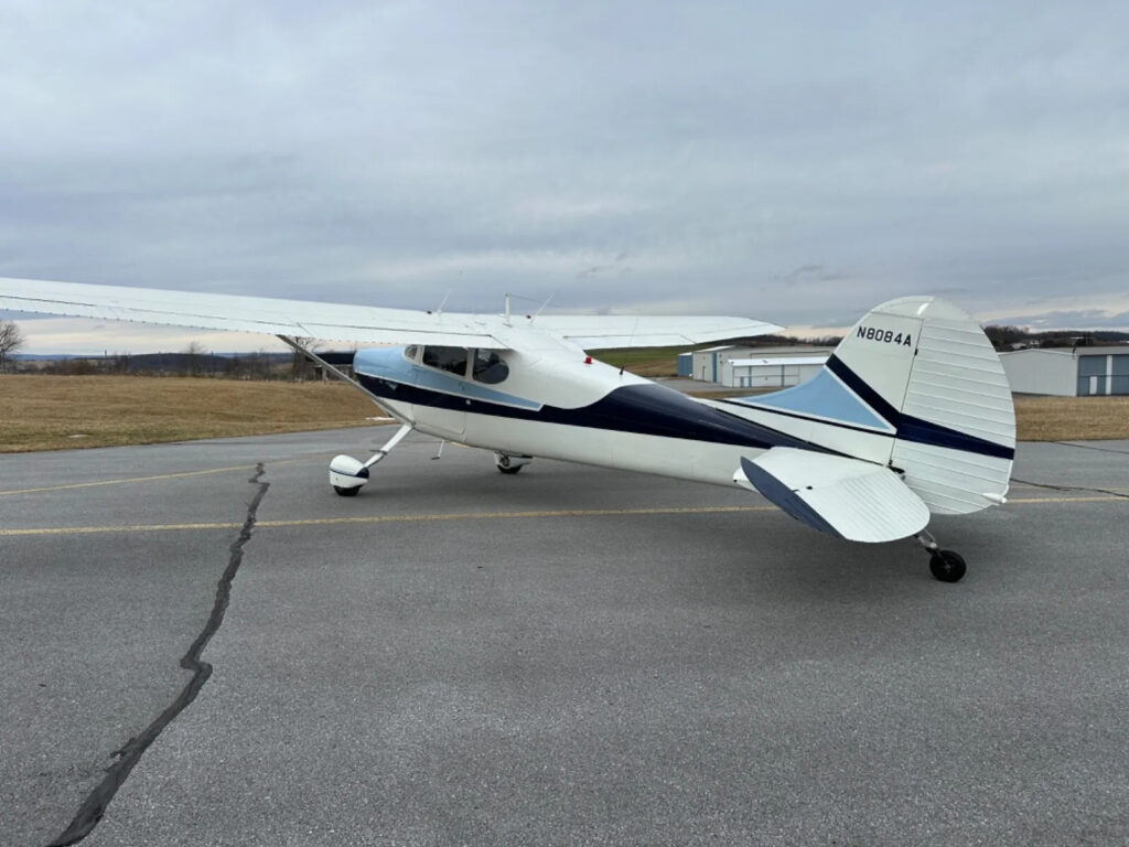 1952 Cessna 170B aircraft [great shape]