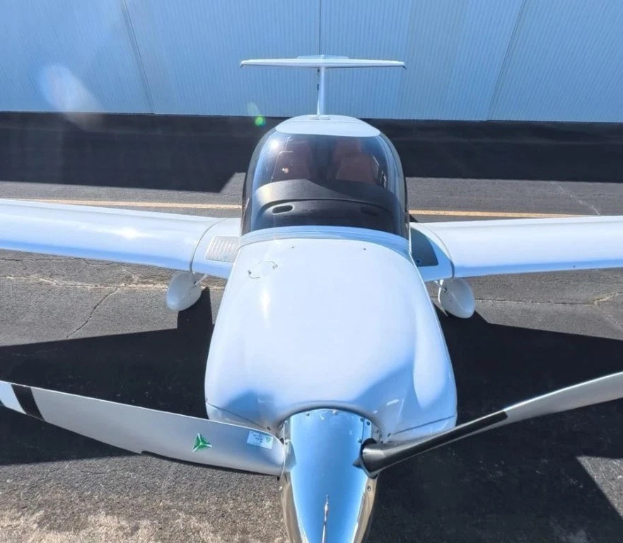 2008 Diamond DA40 XLS