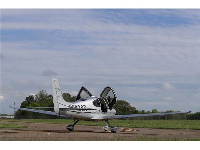 2009 Cirrus Sr22-G3 Turbo GTS
