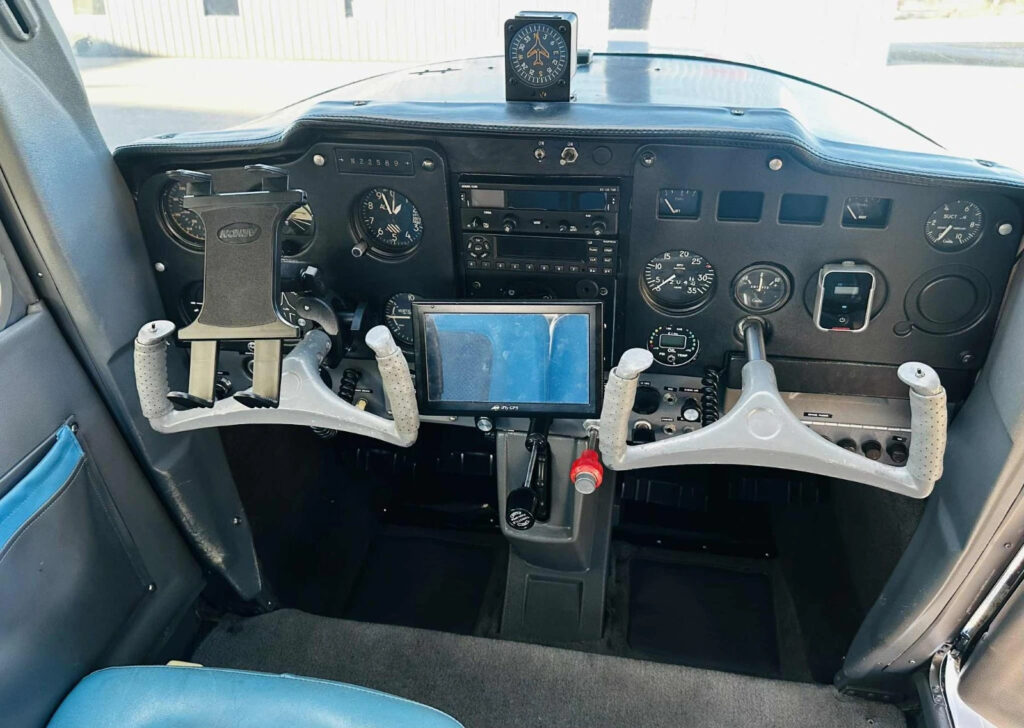 1968 Cessna 150H Texas Taildragger