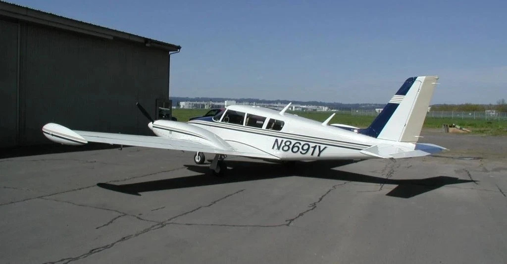 1969 Piper Turbo TWIN Comanche