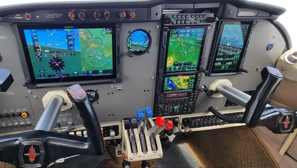 1969 Piper Turbo TWIN Comanche