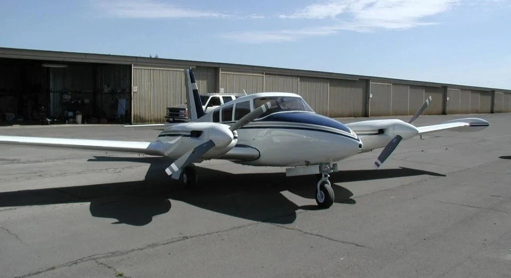 1969 Piper Turbo TWIN Comanche