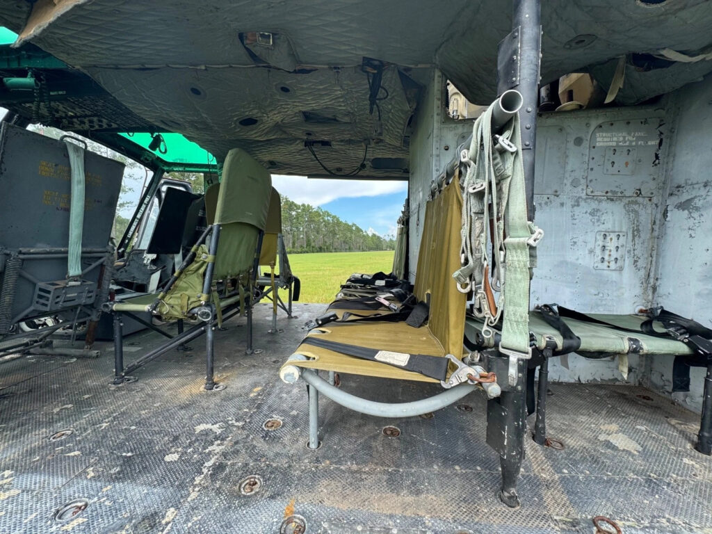 1974 UH1H HUEY Helicopter