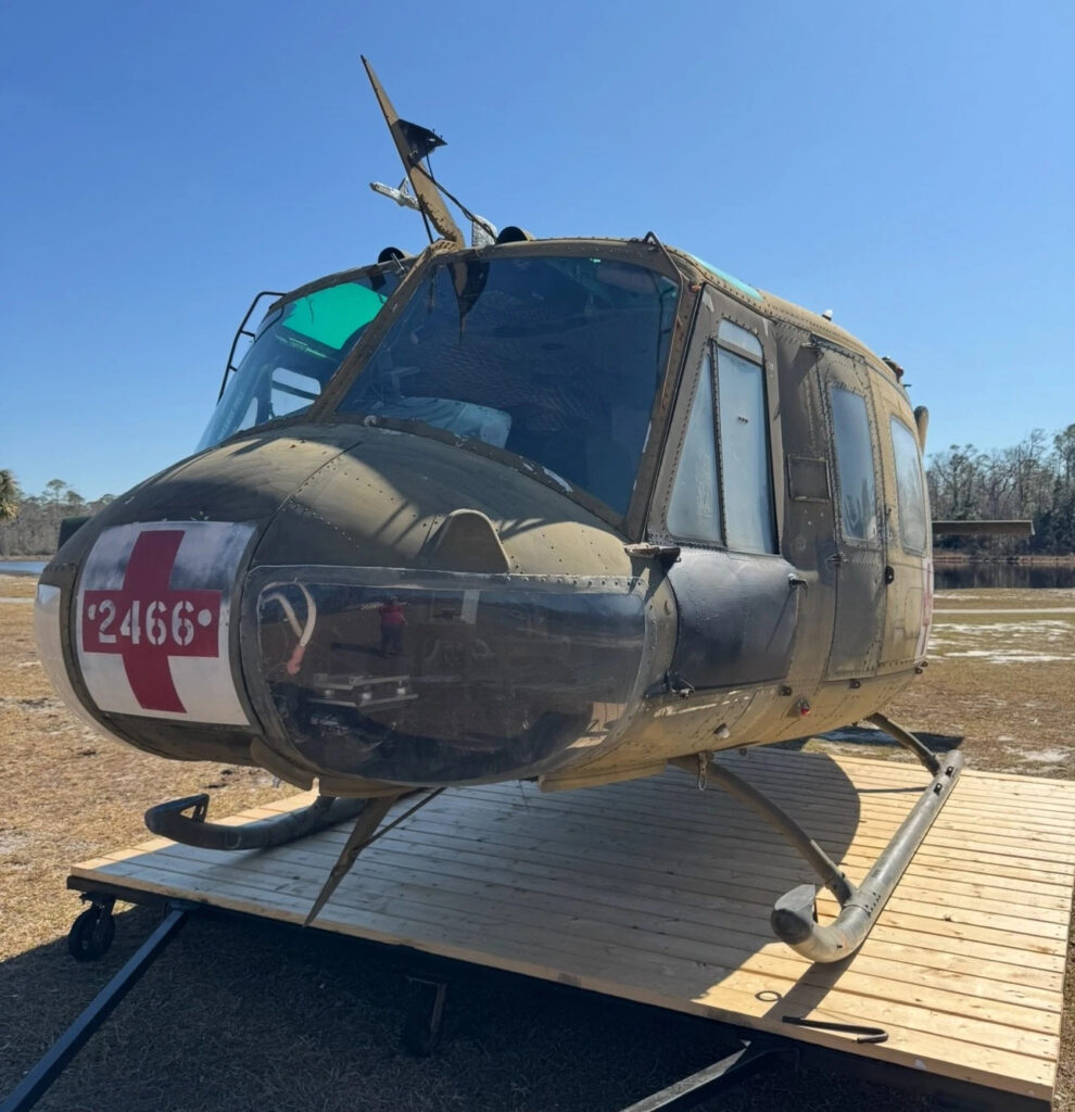 1974 UH1H HUEY Helicopter