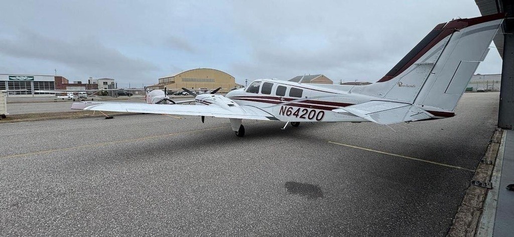 1982 Beechcraft 58P Baron